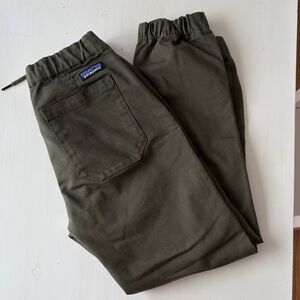 Patagonia Men's Dark Green Cargo Pants